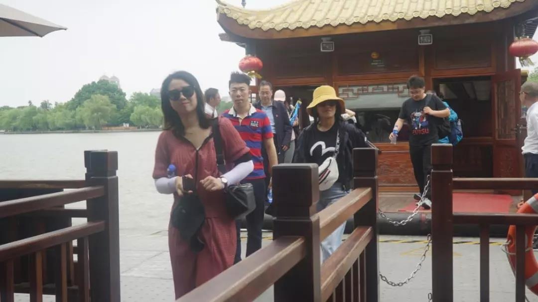 �������ǲ�-������ʱ�й�����