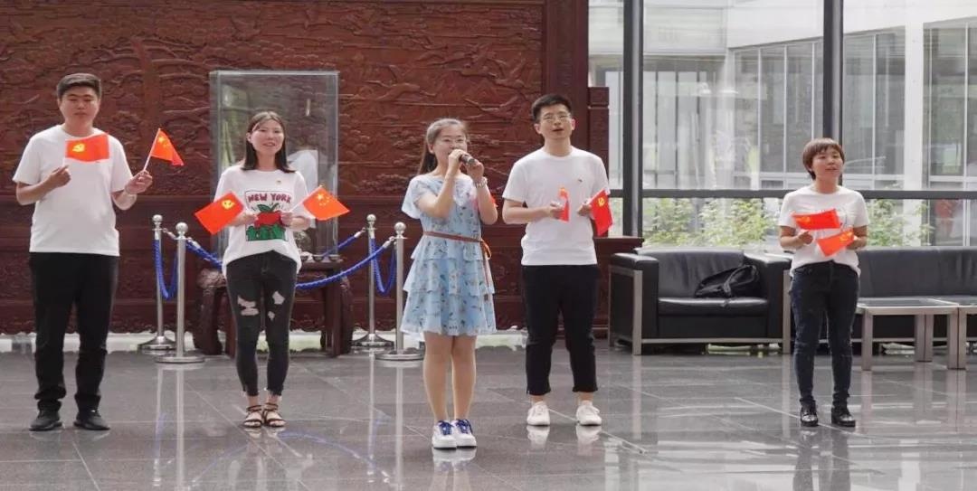 �������ǲ�-������ʱ�й�����