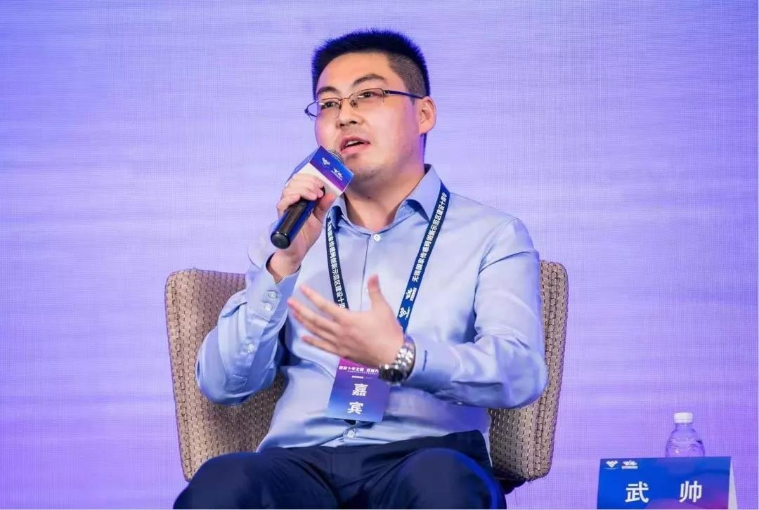 �����������ǲ���Ϣ�徲�������޹�˾���ܲ���˧���ݳ���